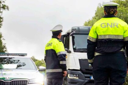 A Guarda Nacional Republicana (GNR) começou hoje uma operação geral de fiscalização dos veículos pesados de transporte de mercadorias e de passageiros.
