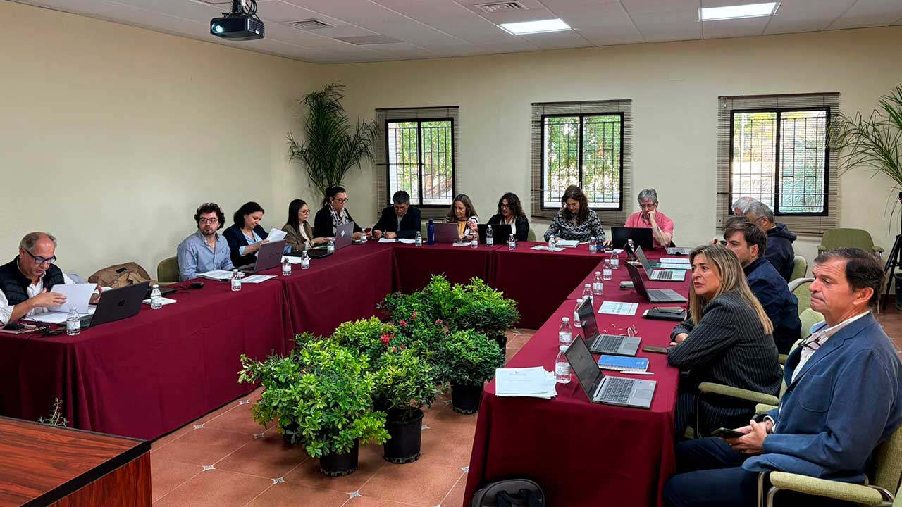 A Associação Odiana marcou presença no Fórum AgroSocial em Córdoba, evento centrado na transformação digital e sustentabilidade agrícola.