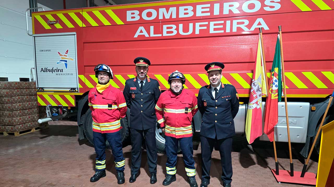 Os Bombeiros de Albufeira reforçam o Comando com a tomada de posse de Daniel Jacinto como Adjunto, num processo de continuidade e estabilidade operacional.