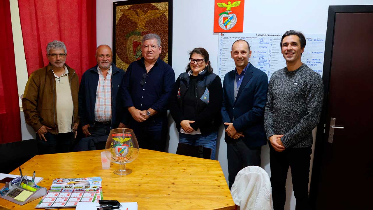Clubes de Lagos receberam responsáveis da Associação de Futebol do Algarve no arranque de um ciclo de contactos institucionais.