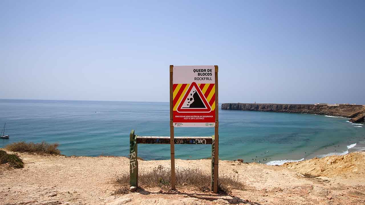 Projeto SYREN do CIMA/UAlg vai definir a literacia do litoral, com jovens e abordando riscos costeiros num contexto de alterações climáticas.
