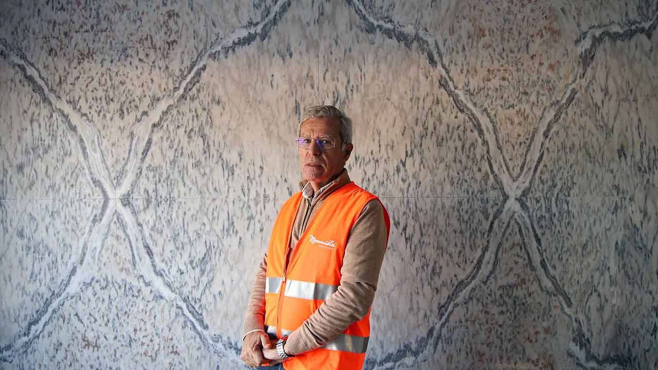 A Marmistoi investe 225 mil euros em tecnologia de Indústria 4.0, com apoio do ALGARVE 2030, para responder a projetos de elevada exigência técnica no setor da pedra natural.