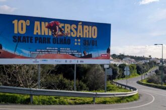 O Skate Park de Olhão celebra dez anos com aulas, competições, concertos e atividades culturais, num evento aberto à comunidade local e nacional.