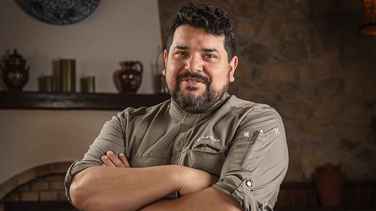 O restaurante Adega propõe em 2026 uma viagem gastronómica pelos «Territórios de Portugal», com menus regionais inspirados na cozinha tradicional portuguesa.