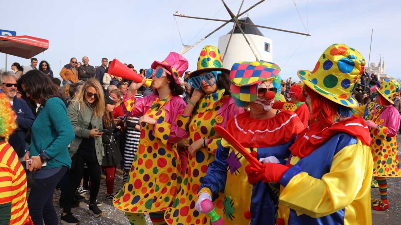 Lagos adapta Carnaval das Escolas devido ao mau tempo e mantém as celebrações em Odiáxere.