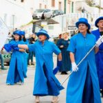 Carnaval da Praia do Carvoeiro reúne mais de 200 figurantes na 35.ª edição, com desfiles e bailes a encher as ruas da vila.