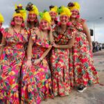 Durante 11 dias, o Carnaval de Portimão 2026 envolve escolas e coletividades em bailes, matinés e desfiles alegóricos que celebram a tradição popular do concelho.