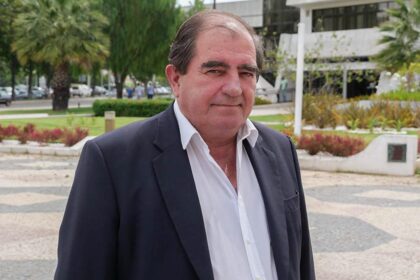 José Carlos Rolo, ex-presidente da Câmara de Albufeira, morreu hoje aos 70 anos, após internamento no Hospital de Faro.