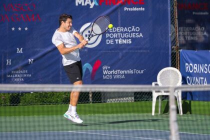 Domingues e Elias avançam no Open de Vila Real de Santo António e garantem presença nos quartos do torneio que integra o ranking mundial do ATP Tour.