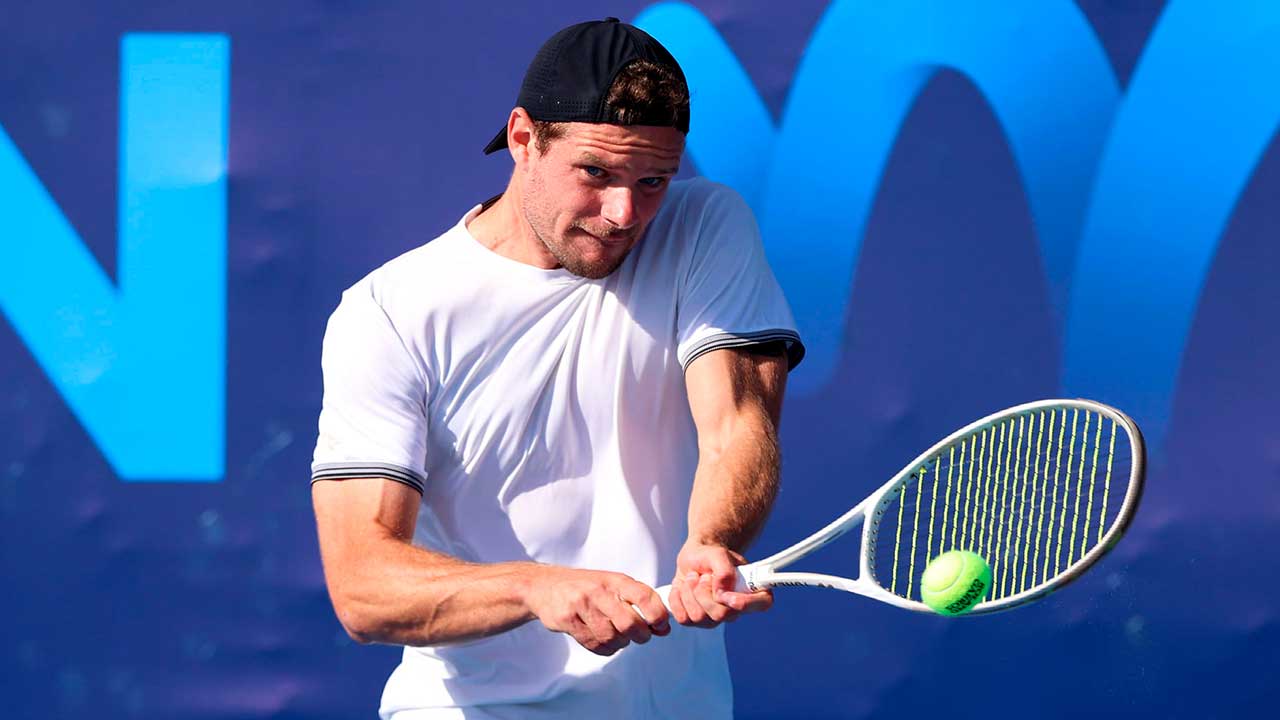 Tiago Pereira é o único português nos quartos do Vale do Lobo Open, após vencer John Echeverria e marcar duelo com Gauthier Onclin.