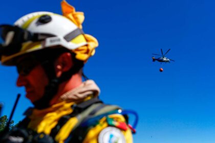 Sistema europeu de mensagens por satélite vai ser preparado para alertar cidadãos em situações de emergência e apagão total.