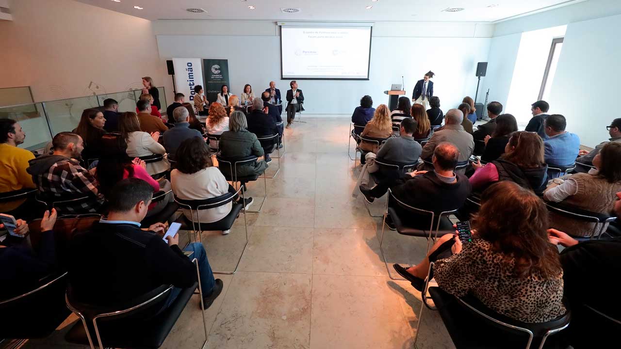 Portimão lança Bairro Comercial Digital para 150 empresas, com marketplace gratuito, app e ferramentas digitais para modernizar o comércio local