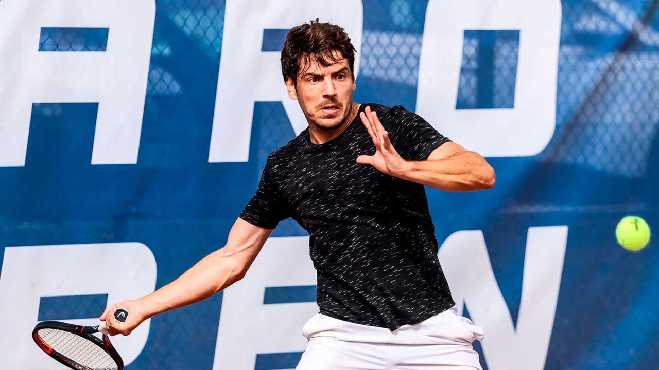 Faro Open: três portugueses avançaram para a segunda ronda, com Tiago Torres a regressar de lesão e a vencer um duelo de 2h38 no ITF M25.