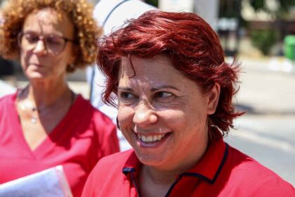 Greve nacional dos enfermeiros provoca encerramento de blocos operatórios e adesões elevadas, com Lagos e Faro acima de 60%.