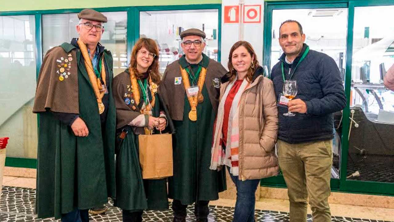 São Brás junta sabores da serra no Mercado do Caldeirão, com produtores, gastronomia e artesanato tradicional.