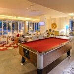 Pestana Alvor South Beach reabre e crianças até 16 anos não pagam estadia em reservas até 30 de abril, desde que partilhem quarto com os pais.