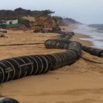 Reposição de areia nas praias entre Quarteira e Garrão.