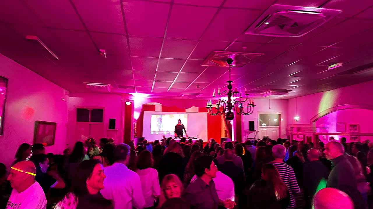 Sede da Sociedade Vencedora Portimonense, coletividade histórica de Portimão que apresenta agenda cultural e solidária para o mês de março.