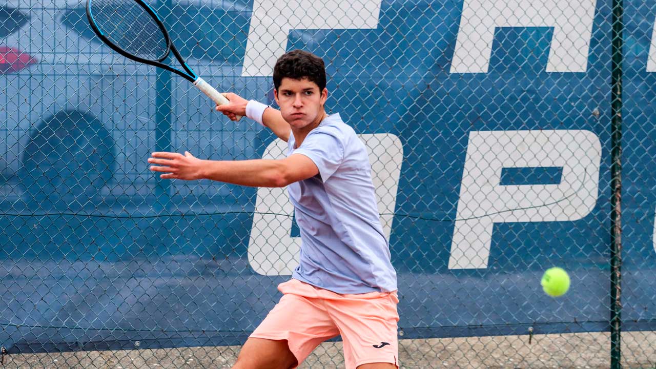 Nove portugueses estão no quadro principal do Faro Open após quatro vitórias na qualificação, com Maia, Batista, Marques e Semedo a garantirem lugar.