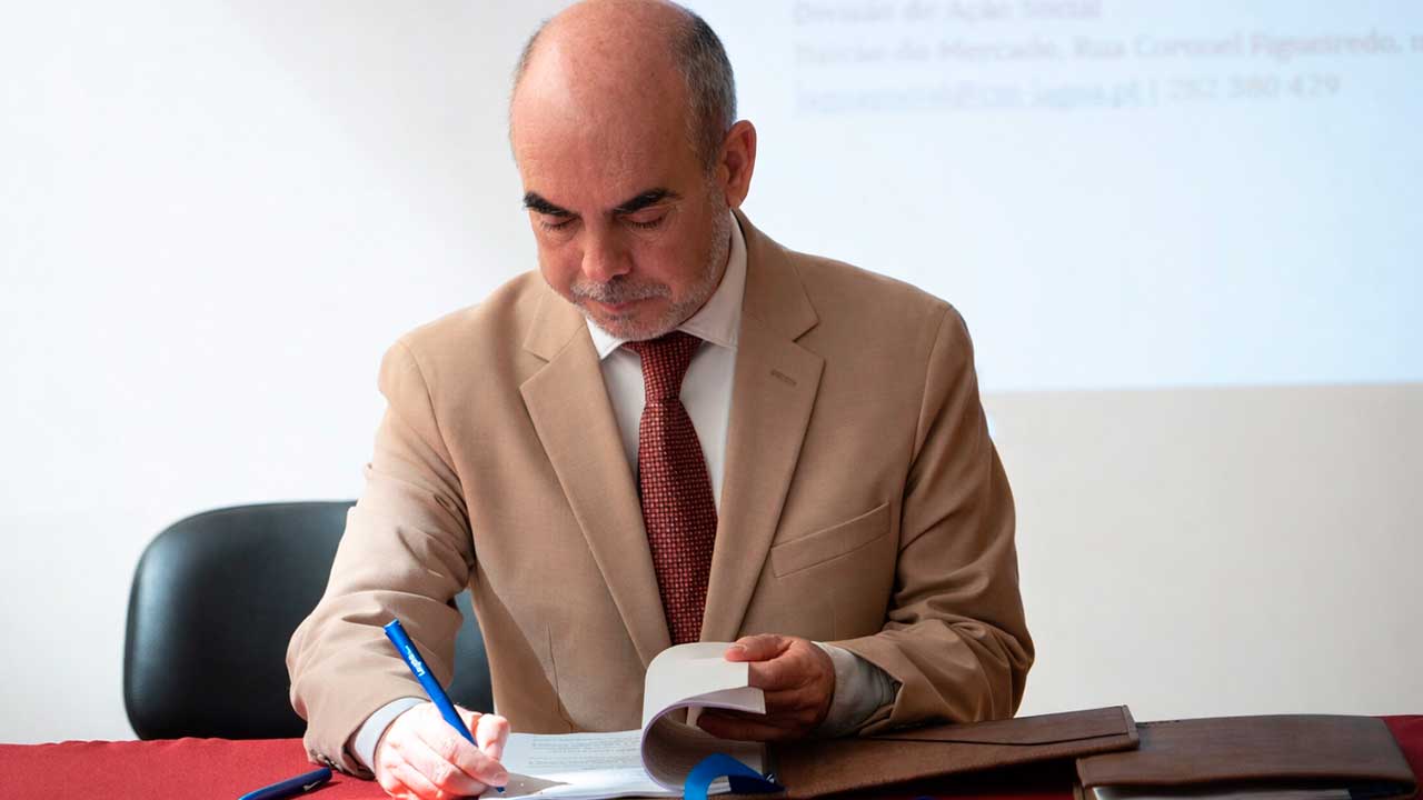 Lagoa cria núcleo de apoio a pessoas em situação de sem-abrigo e formaliza o NPISA, estrutura que coordena respostas sociais e prevenção no concelho.