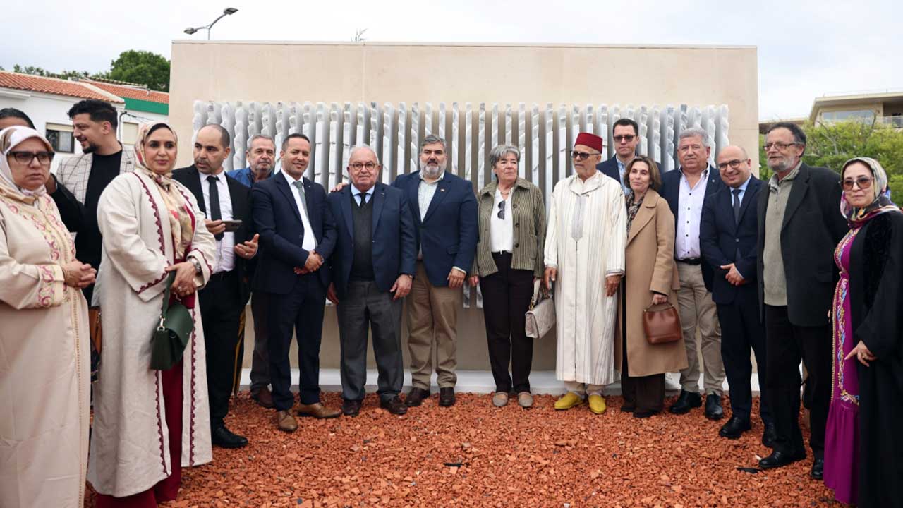 Comitiva de Alcácer Quibir visita Lagos e reforça geminação com inauguração de monumento e encontros institucionais entre os dois municípios.
