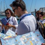 Participantes de conferência europeia exploraram Olhão através do «Caminho das Lendas», num percurso imersivo pelo centro histórico.