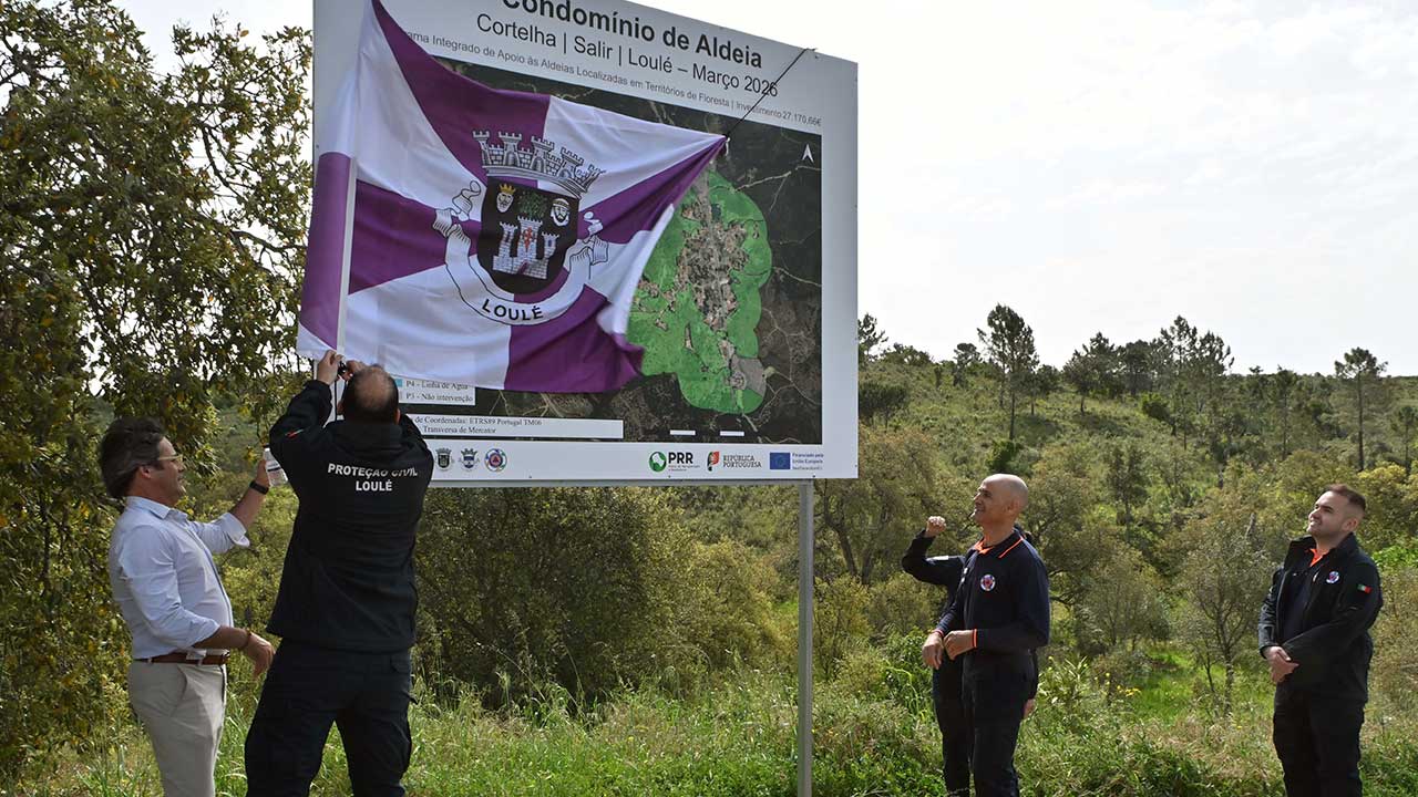 Condomínio de Aldeia em Salir protege três aldeias com intervenção em mais de 70 hectares, reforçando a prevenção de incêndios rurais no concelho de Loulé.