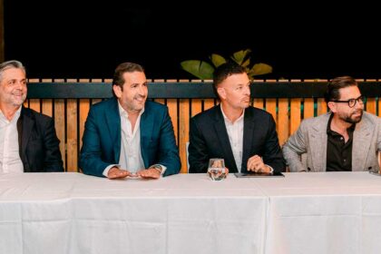PSD de Vila Real de Santo António toma posse com nova liderança e presença de Hugo Soares, marcando o arranque de um novo ciclo político no concelho.