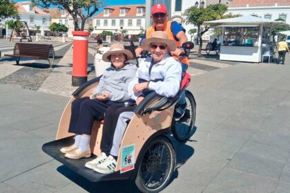 Pedalar Sem Idade chega a 84 pessoas no primeiro ano em VRSA, com 87 passeios realizados e apoio de voluntários no projeto.