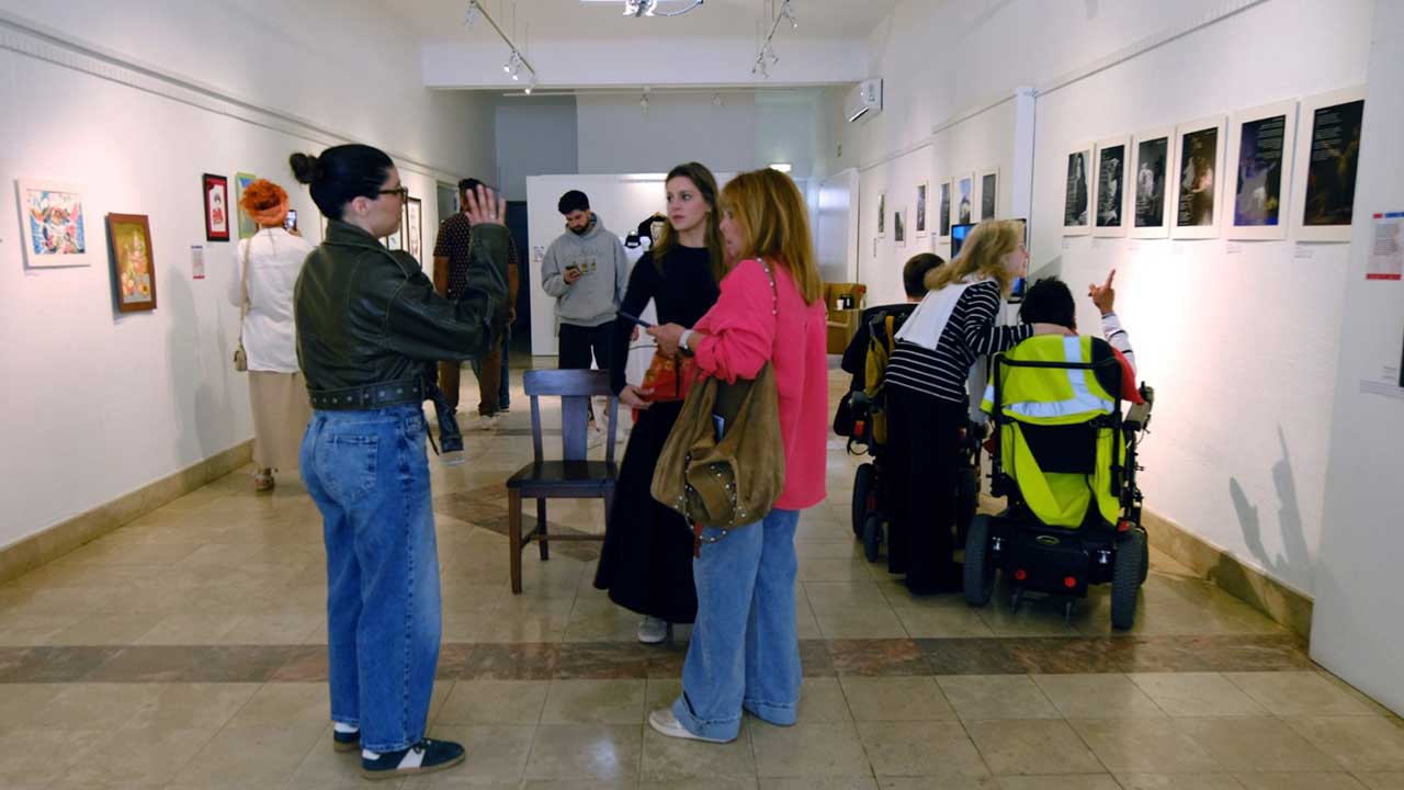 ARTrEve-te está patente até 27 de maio em São Brás de Alportel, com trabalhos de jovens artistas e alunos do concelho.