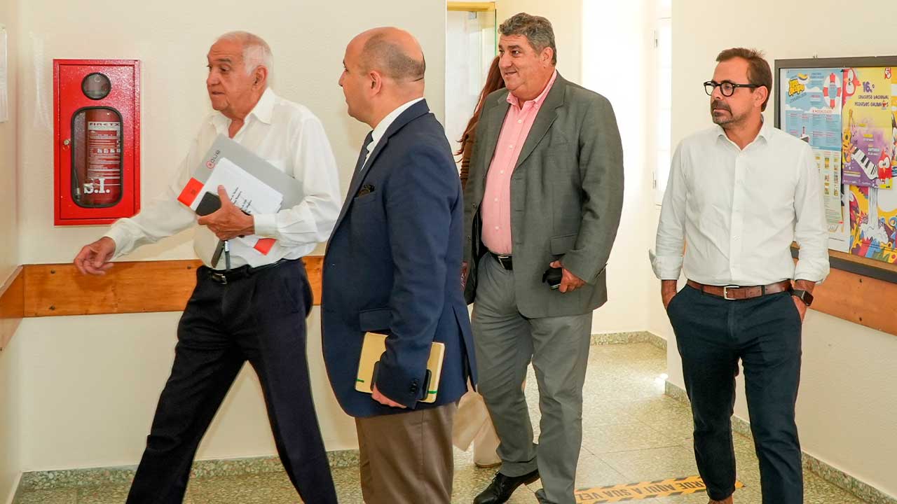 Conservatório de Albufeira discutiu necessidades e possíveis apoios institucionais na visita da CCDR Algarve.