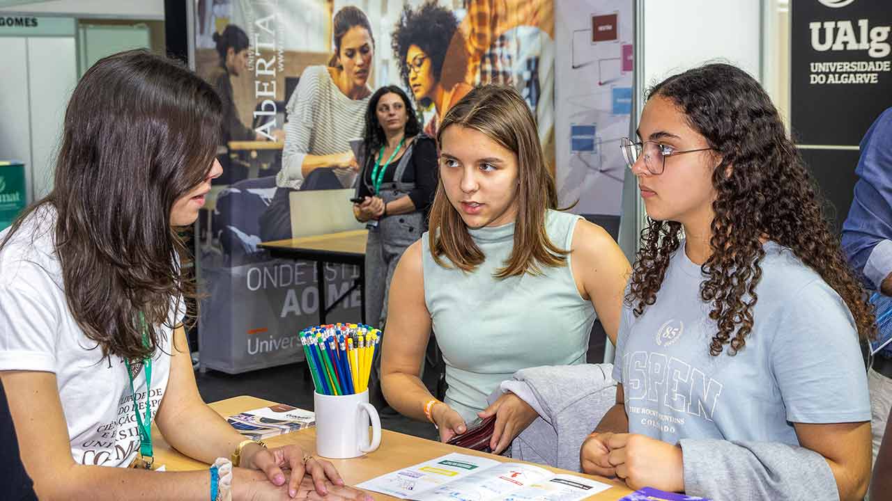 O OPTO regressou a Albufeira com 60 entidades e mais de 150 atividades dedicadas aos jovens, até sexta-feira, 15 de maio de 2026.
