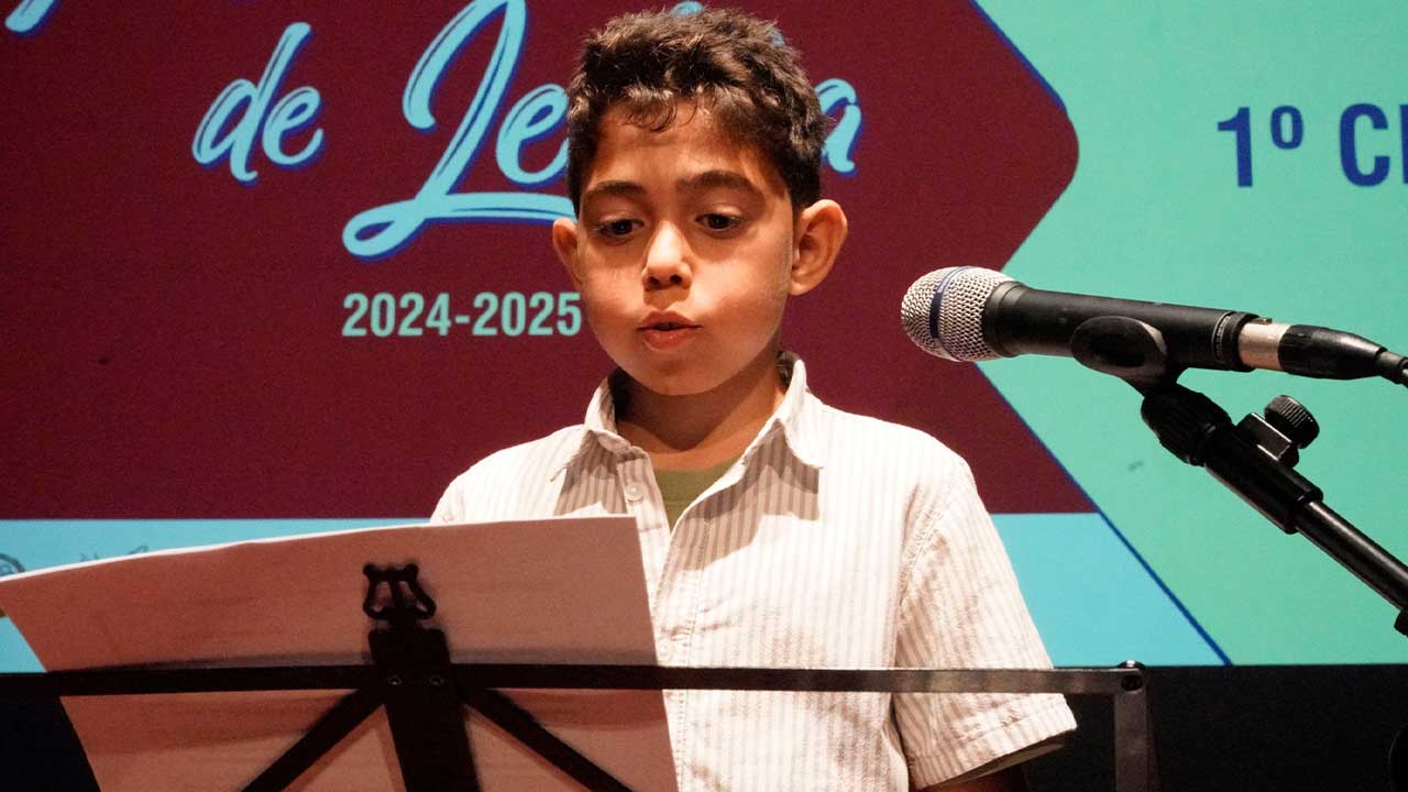 27 alunos disputam final do concurso Momentos de Leitura com provas de leitura em voz alta no Museu de Portimão, envolvendo alunos de quatro escalões de ensino.