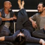 Sara Vicente assina a primeira encenação para a ACTA com «Petróleo», espetáculo apresentado no Teatro das Figuras.