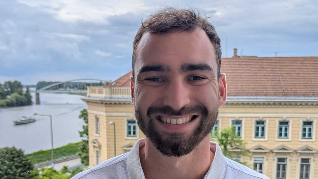 O atleta dos Castores do Arade vai competir pela Seleção Nacional na Taça do Mundo de canoagem, na Hungria.