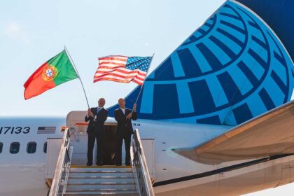 Ligação direta entre Faro e Newark/Nova Iorque regressa no verão de 2026, com quatro voos semanais da United Airlines.