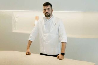 O Vilalara celebra seis décadas com um jantar intimista em Porches, inspirado na história do hotel, na gastronomia algarvia e na memória do Algarve.