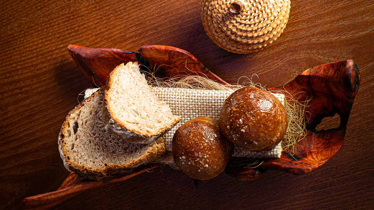 Cinco chefs e quatro estrelas Michelin reúnem-se no A Ver Tavira para celebrar o quinto aniversário do restaurante.