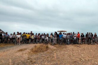 11.ª edição do Passeio de Bicicletas Antigas bateu recorde de participação e reuniu dezenas de pessoas em Budens.