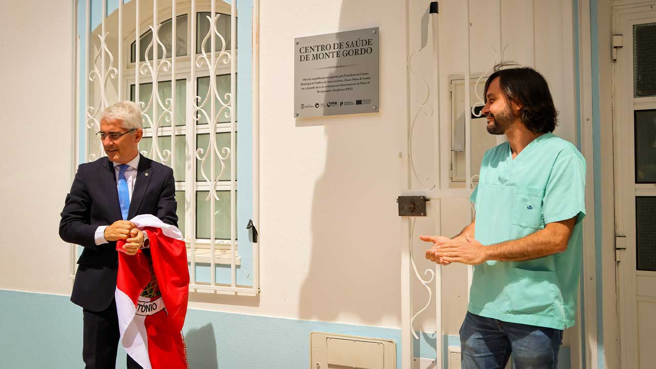 Centro de Saúde de Monte Gordo passou a dispor de quatro gabinetes médicos e três de enfermagem após as obras.