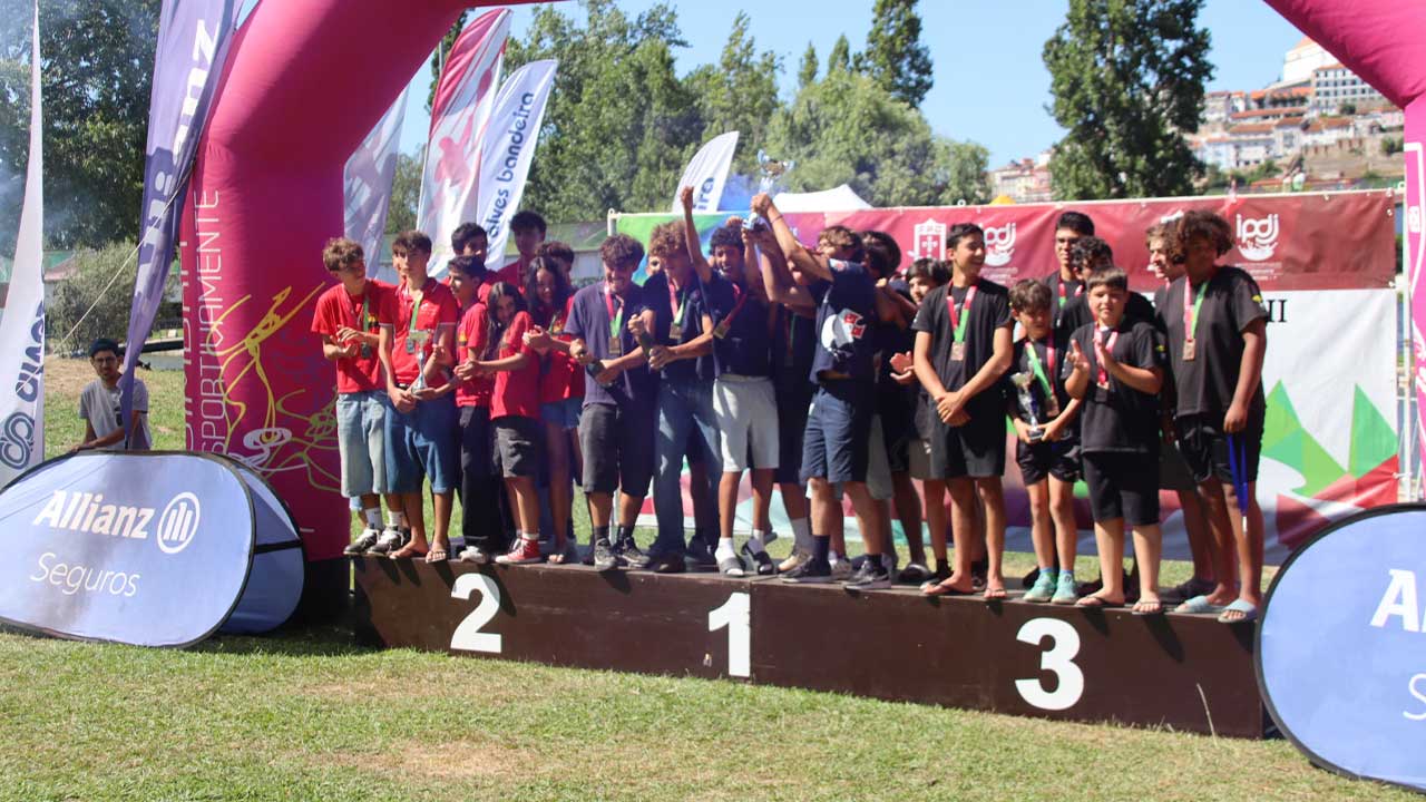 Clube Naval de Portimão é campeão nacional de kayak polo Sub-16 após vencer as três etapas do campeonato.