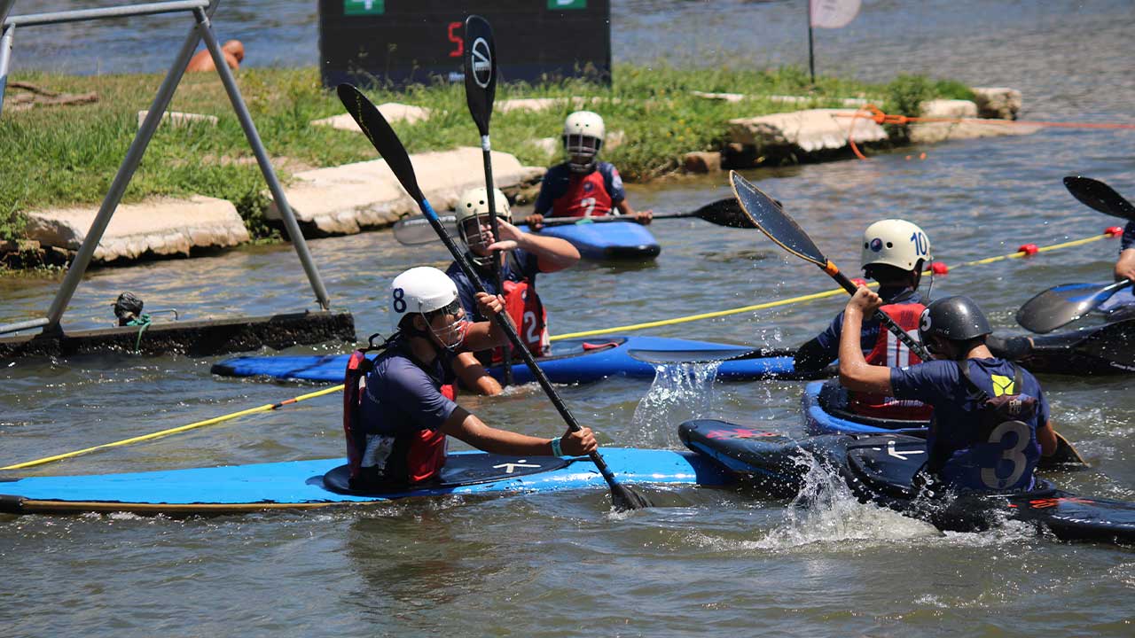 Clube Naval de Portimão é campeão nacional de kayak polo Sub-16 após vencer as três etapas do campeonato.