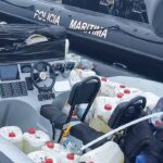 Embarcação de alta velocidade intercetada pela Polícia Marítima no Algarve.