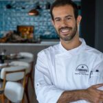 Chef Diogo Ferreira assina a nova carta da Fornaria, em Sagres, com propostas inspiradas nos produtos locais e nos sabores da costa algarvia.
