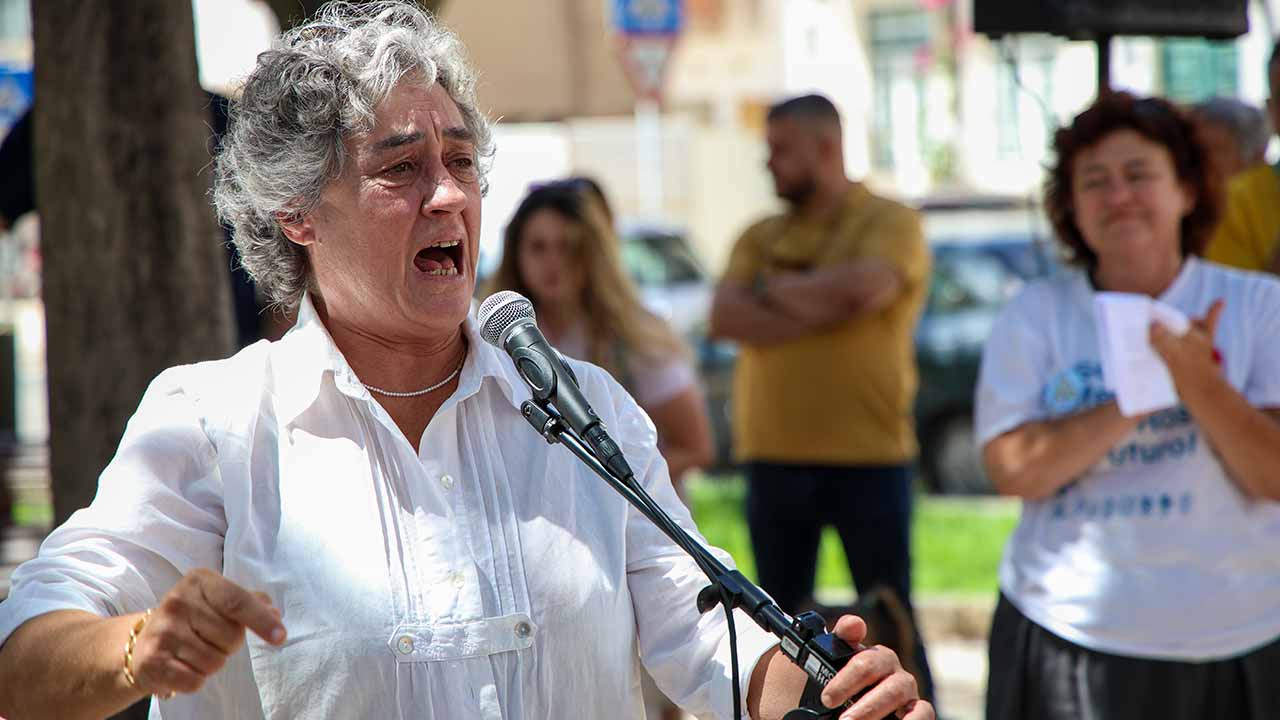 Médicos, enfermeiros e trabalhadores da Função Pública aproveitaram a greve geral para expor carências estruturais dos serviços de saúde no Algarve.