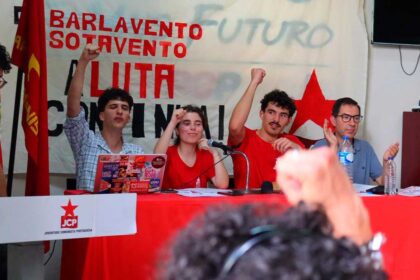 A Juventude do PCP aprovou uma nova Comissão Regional num encontro que reuniu mais de 50 participantes em Faro.