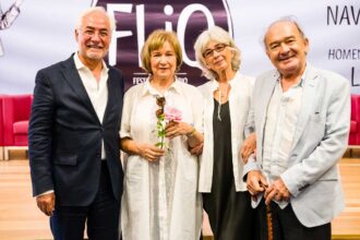Iniciativa junta literatura, reflexão e música para celebrar o percurso da autora algarvia.