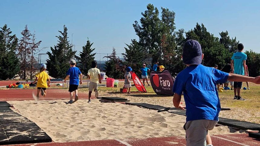 Festa da Motricidade Infantil juntou mais de 2500 crianças na Pista de Atletismo de Faro entre os dias 11 e 19 de junho.