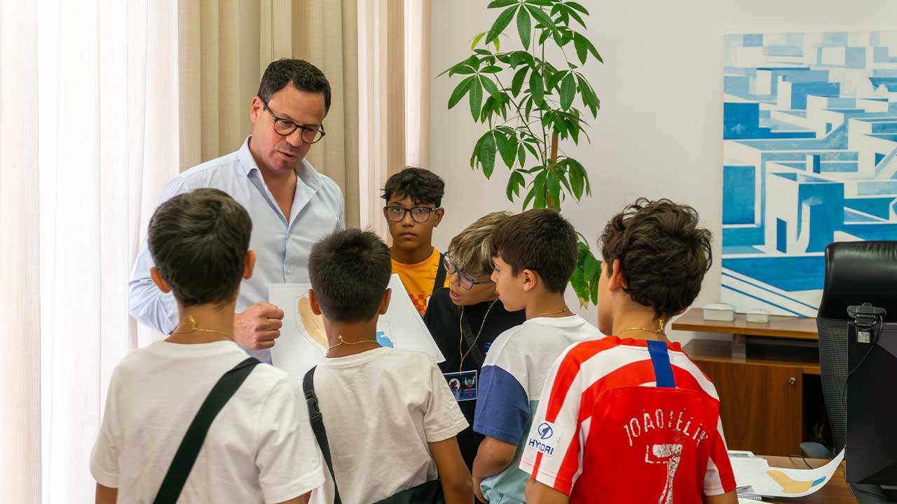 Alunos de Olhão partilharam ideias para melhorar a comunidade através de uma iniciativa do programa MyPolis.