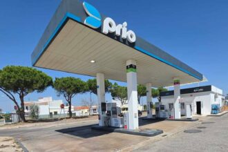 PRIO Altura ganha nova loja de conveniência, cafetaria, carregamento elétrico e mais serviços para os clientes.